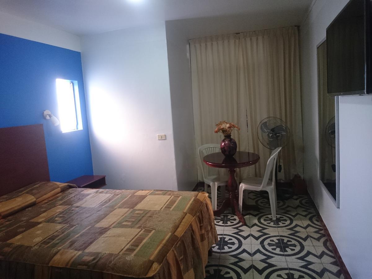 Hotel Cancun Jaén Extérieur photo