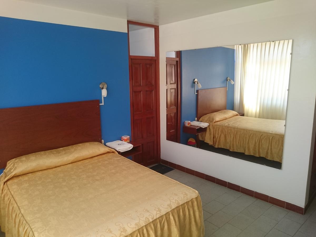 Hotel Cancun Jaén Extérieur photo